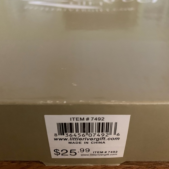 3D Red & White Cross Accent Photo Frame with Crystals - Picture 3 of 3